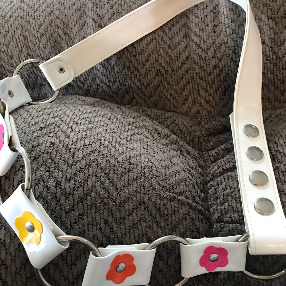 Ladies 1960’s accessory belt
